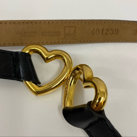 ❤️SOLD❤️ Moschino Double Heart Belt Redwall 38 - Picture 4 of 8